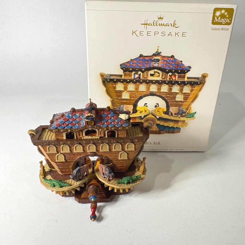 Hallmark Keepsake 1996 Noah's Ark Magic Ornament Ken Crow Mechanical Motion Box